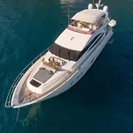 Private Yacht - Princess 72 Fly